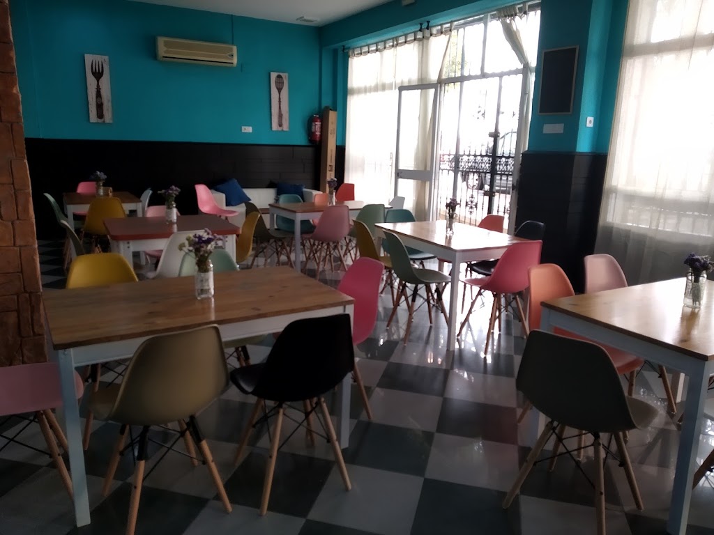 cafe bar El KuKito — Ambiente