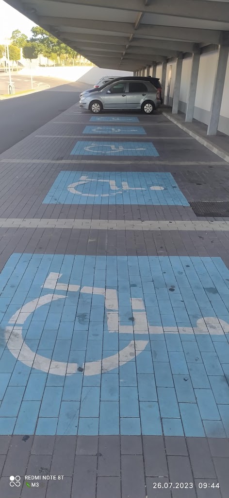 Aparcamiento LIDL — Estacionamiento