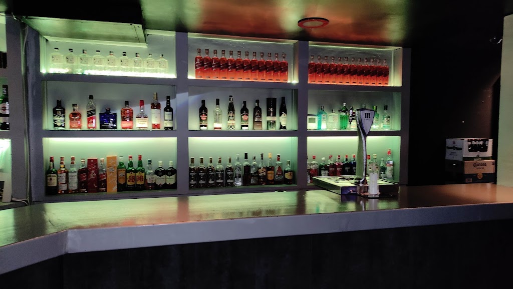 Sala Rey Louie S. L.