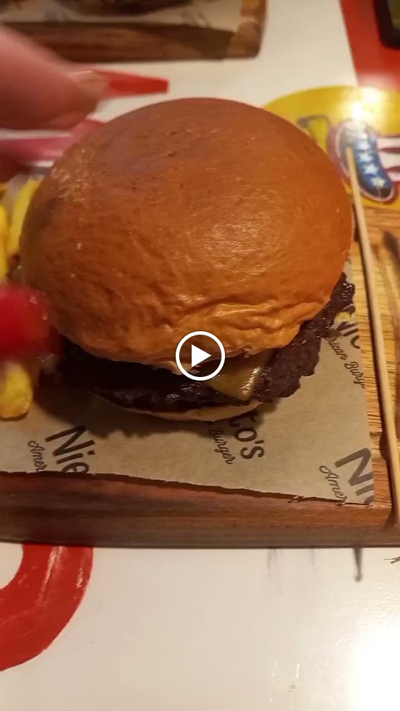 Nieto's Burger — Videos