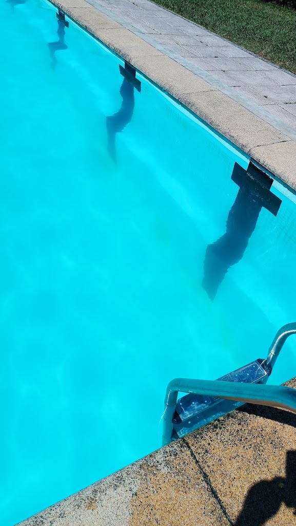 Piscina Publica Municipal de Camargo. — Piscina