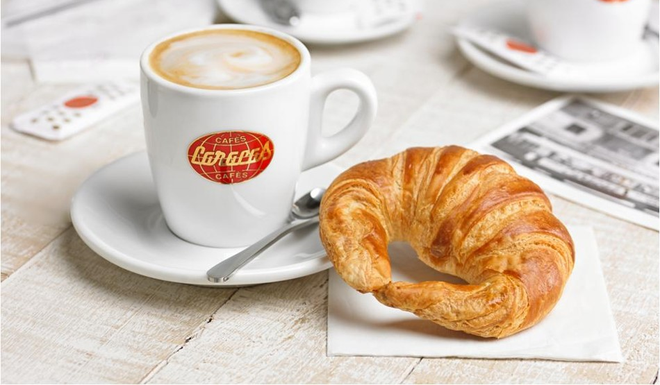 Cafes Caracas | Sant Adria del Besos — Comida y bebida