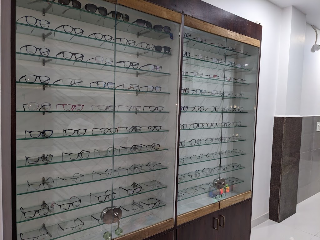 Sri Sai Nethralaya Eye Hospital
