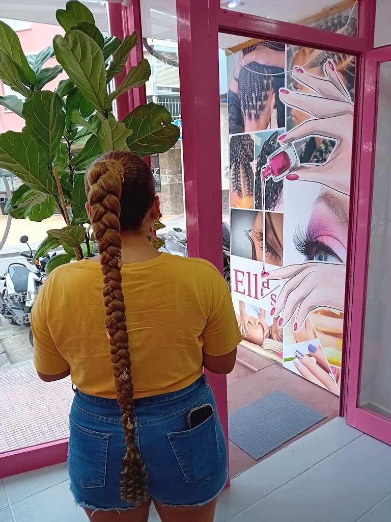 Ellas Nails Studio — Del propietario