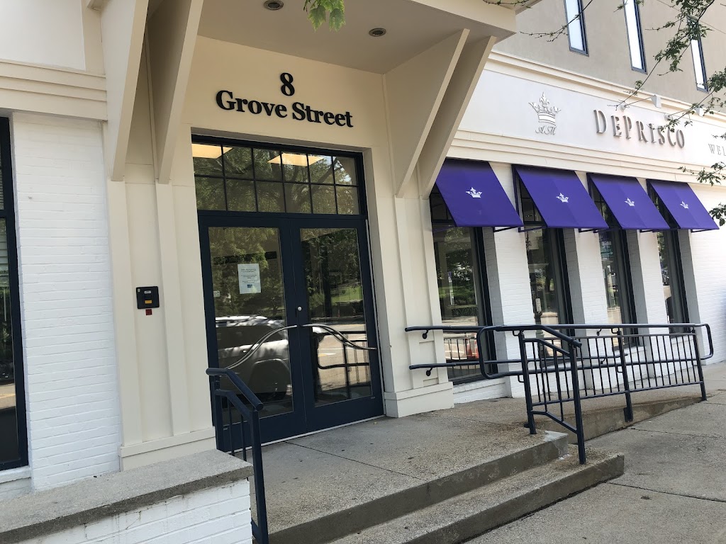 Nutritionist in Wellesley