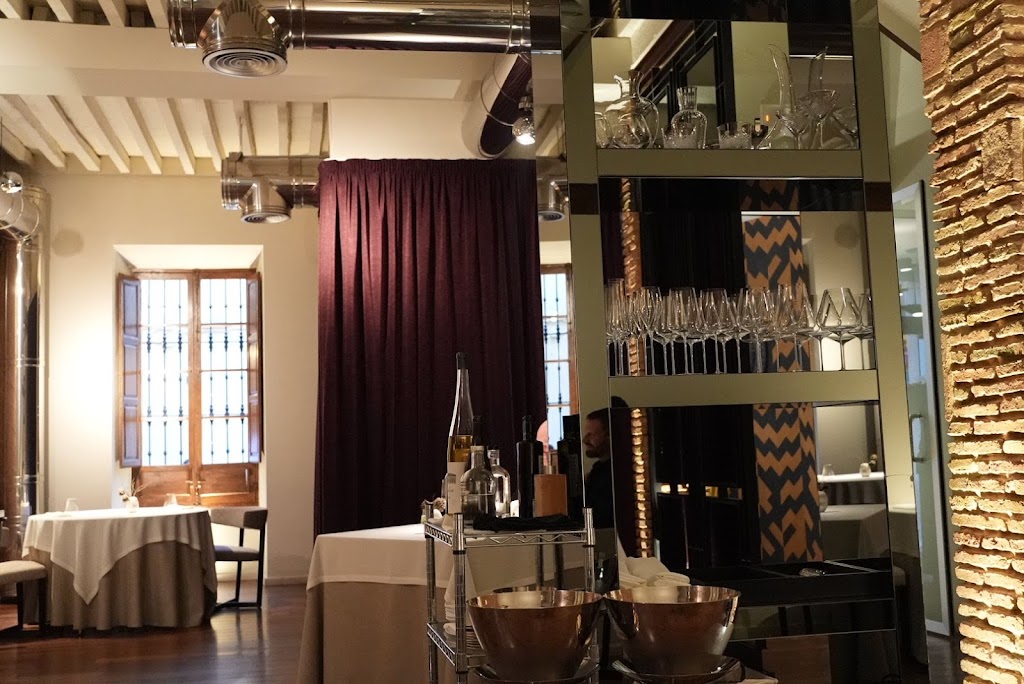 Bardal | Benito Gomez | Restaurante en Ronda — Ambiente
