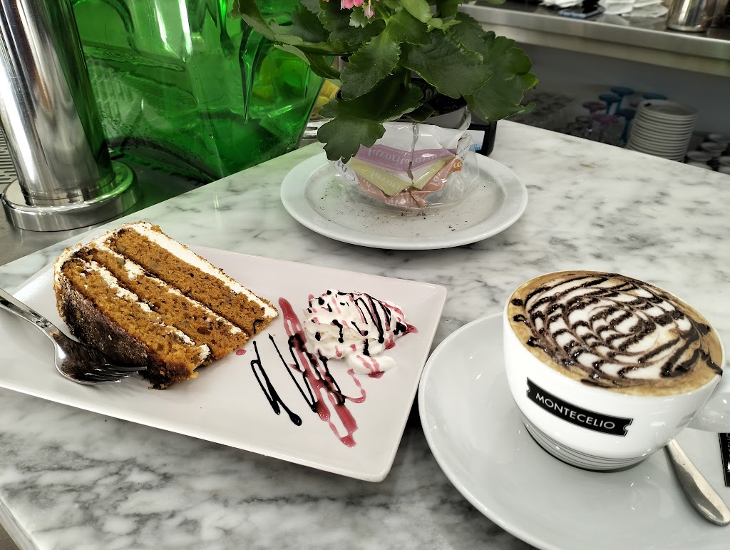 La consentida de Maspalomas — Cafe
