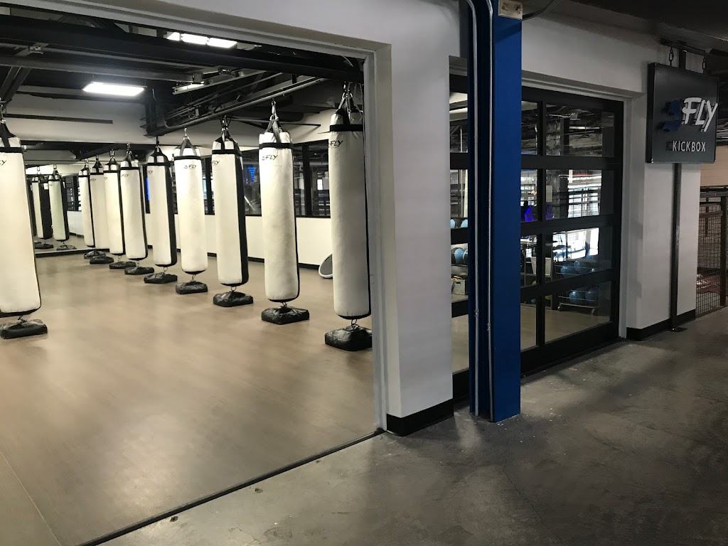  FLY Kickbox