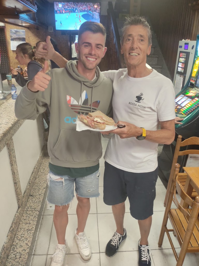 Cafe-Bar Bossanova — Del propietario