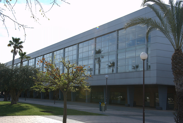 Biblioteca Politecnica y Ciencias de la Salud de la Universidad de Alicante