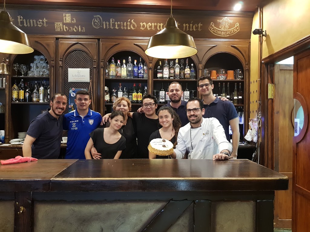 Gastrocerveceria la Abadia — Ambiente