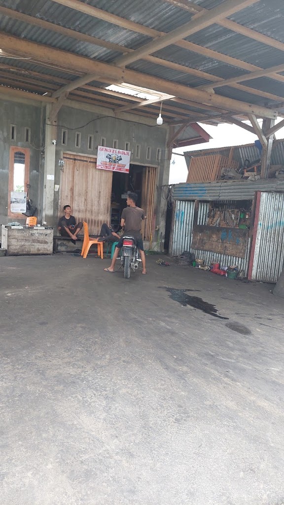 Bengkel mobil, Yayan service