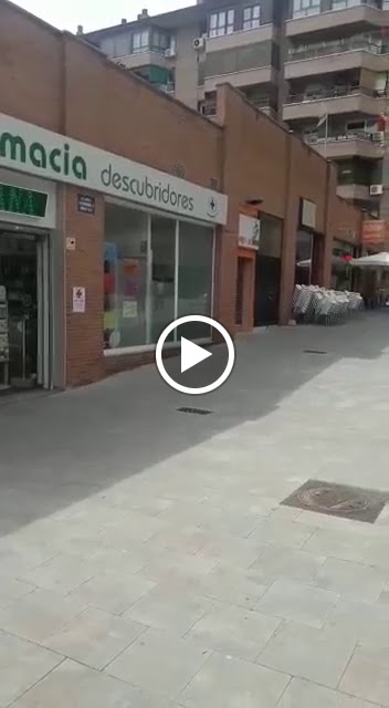 Farmacia Descubridores Tres cantos — Videos