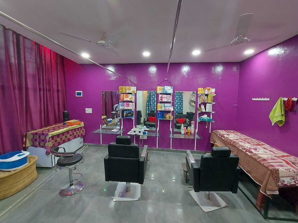 Q T Beauty Care And Salone