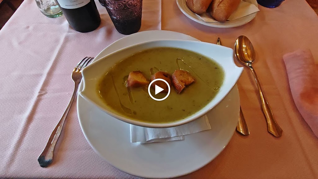 Restaurante Alejandro de Bayas — Videos