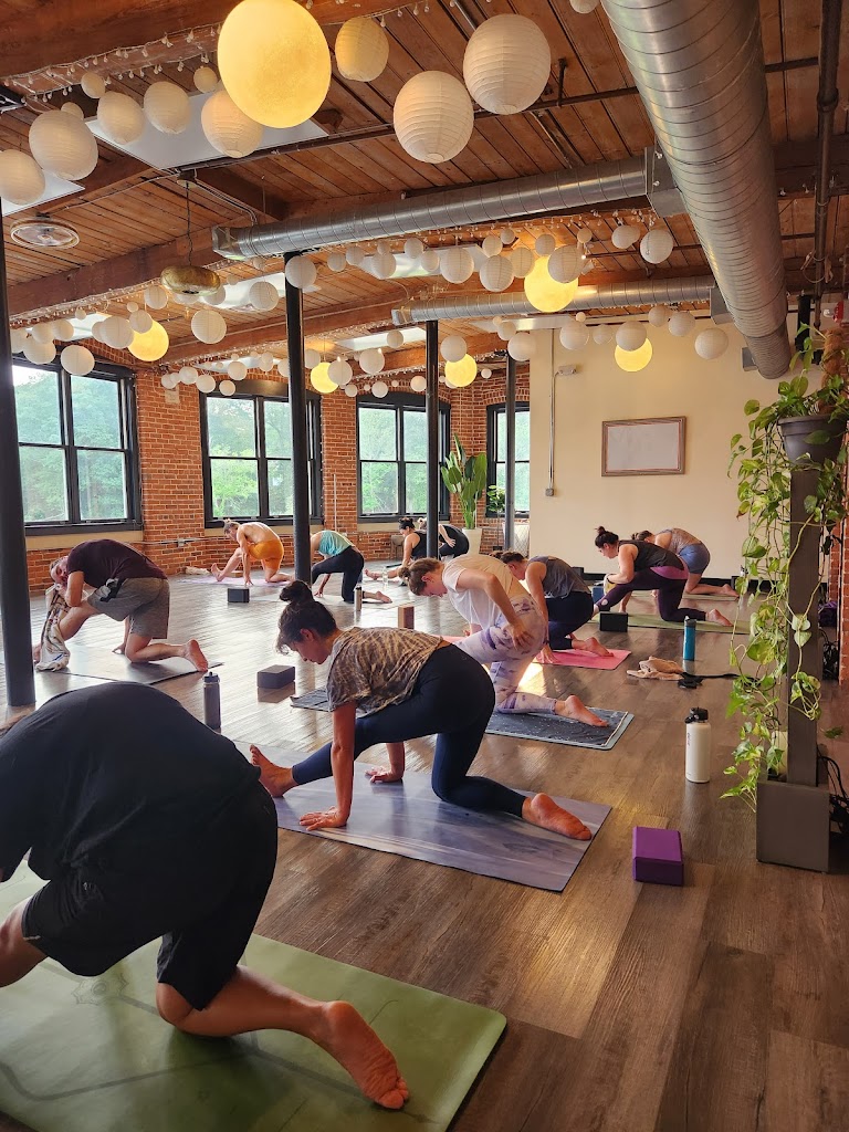  Hot on Bank Mystic (Now Threaded Elements Yoga)