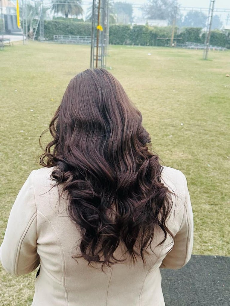 Suman Beauty Parlour