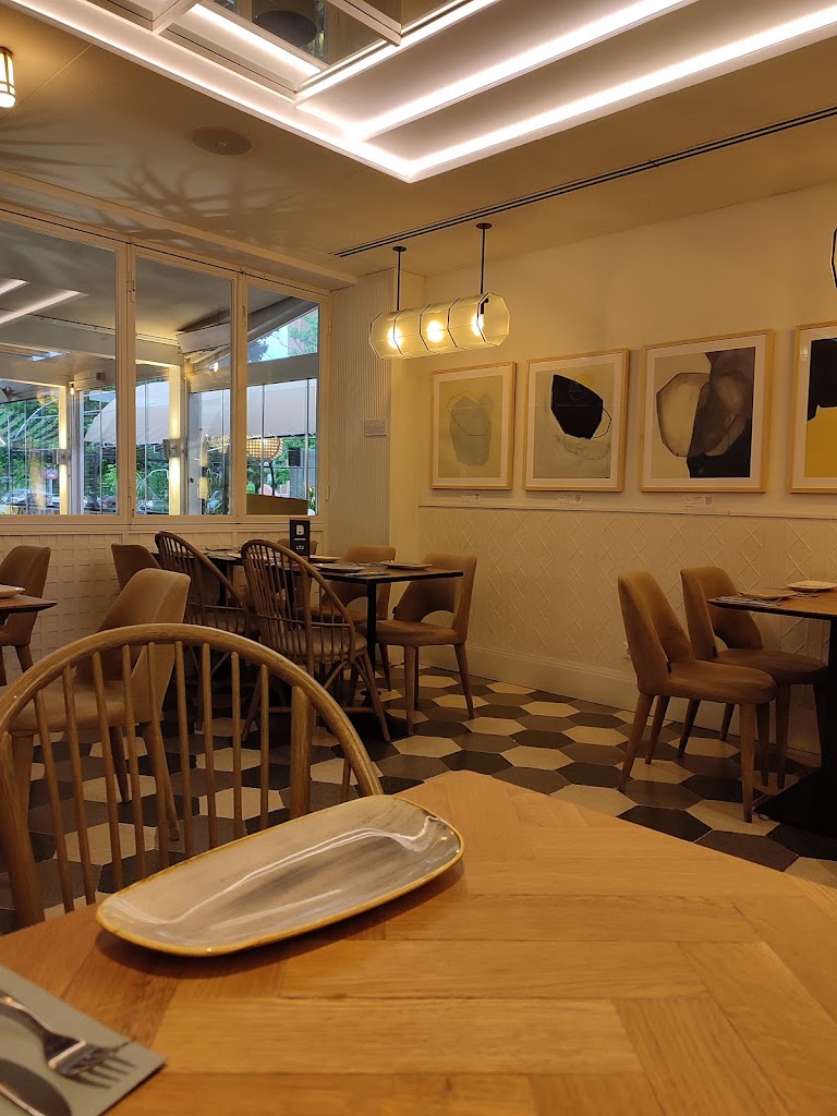 Restaurante Lateral Pozuelo — Ambiente
