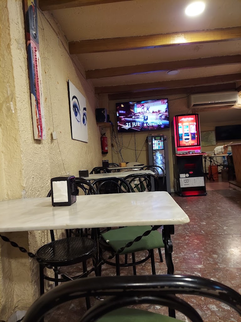 Bar Bocatas — Ambiente
