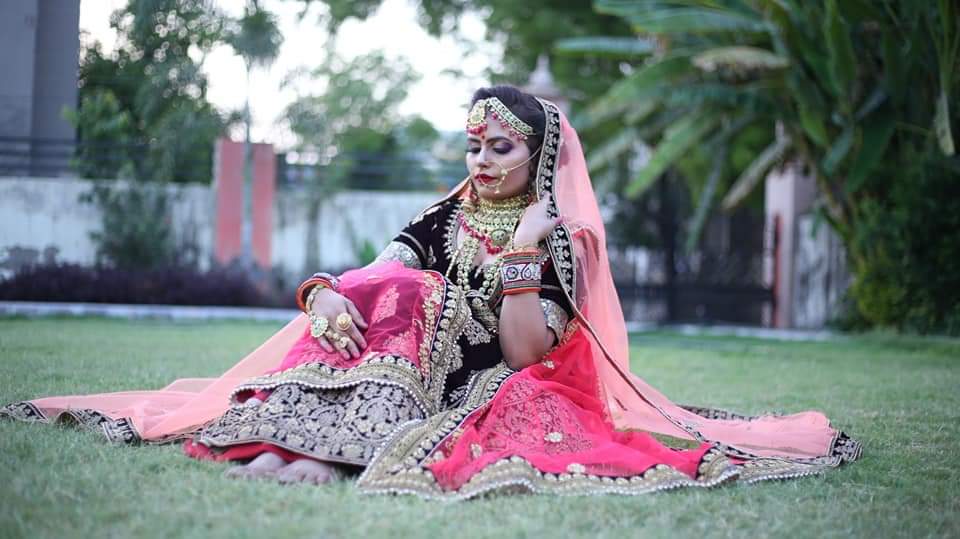 Ananya Salon Makeup Acedmy