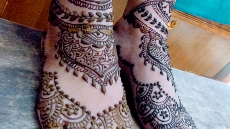 Priya Mehandi Artist And Makeup Artist