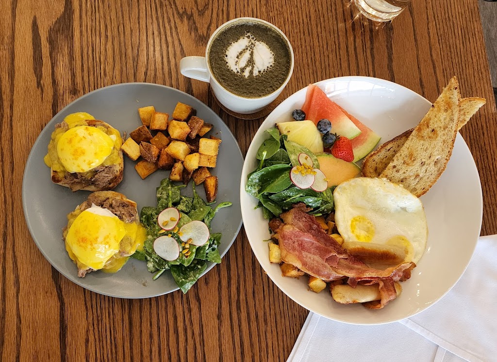 Eggs Benedict