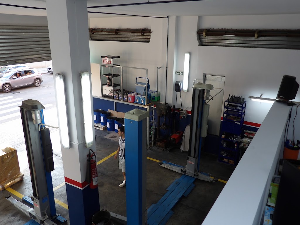 Talleres AUTOAVENIDA — Interior