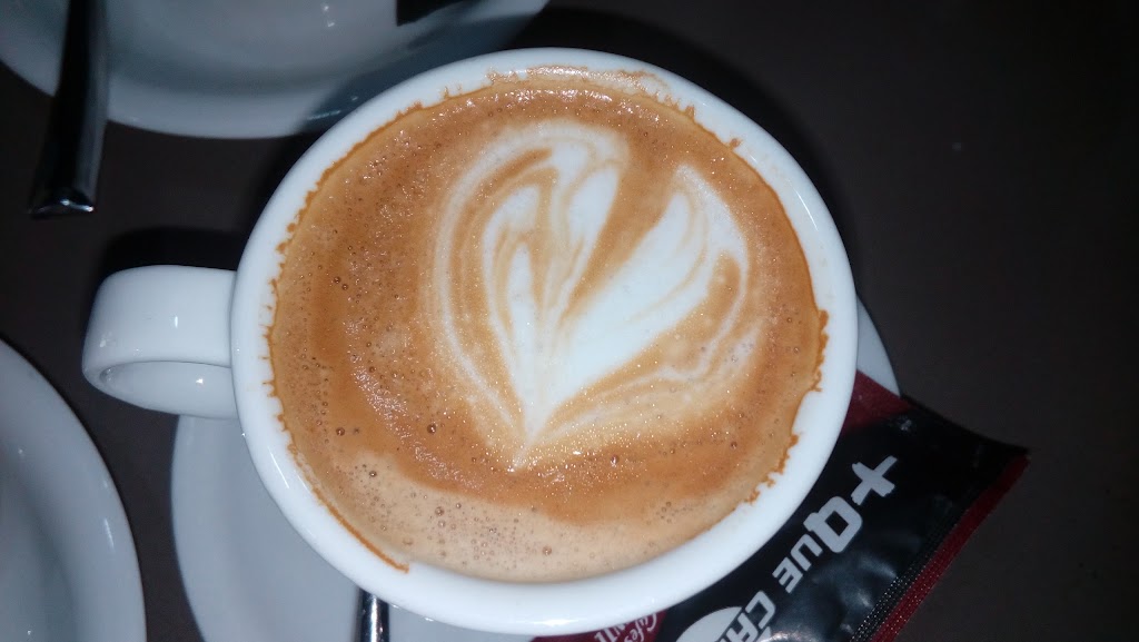 +QUE CAFE. — Capuchino