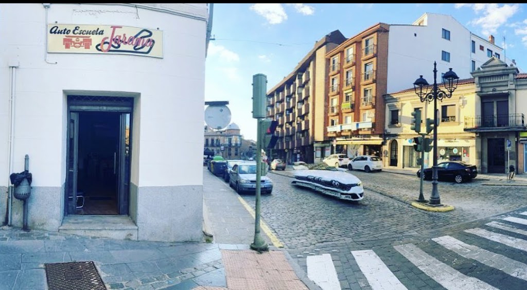 AUTO ESCUELA JARAMA S.L. — Automovil
