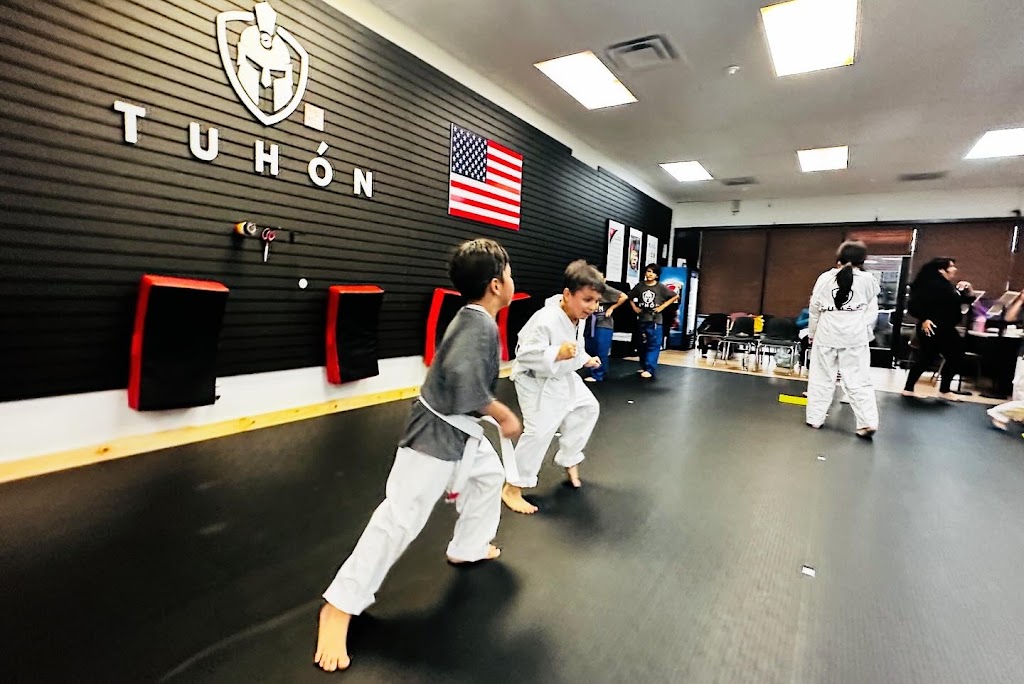  Tuhón Taekwondo & Fitness