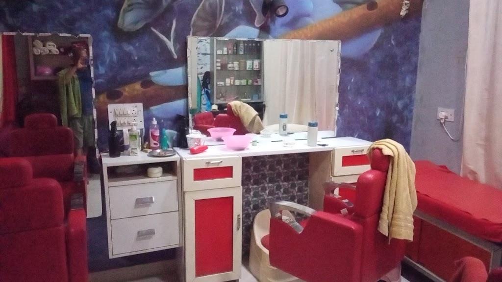 Glam Up Beauty Salon Kaithal