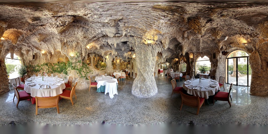 La gruta de Victor Restaurant — Street View y 360deg