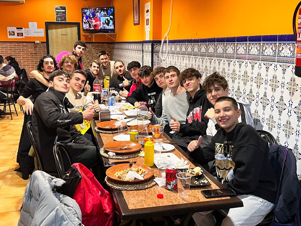 Euro Doner y Pizzeria 86