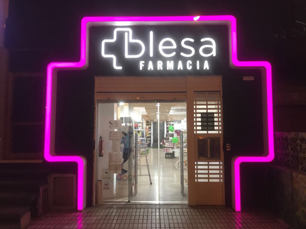FARMACIA BLESA. Los Cristianos. Arona. Tenerife Sur