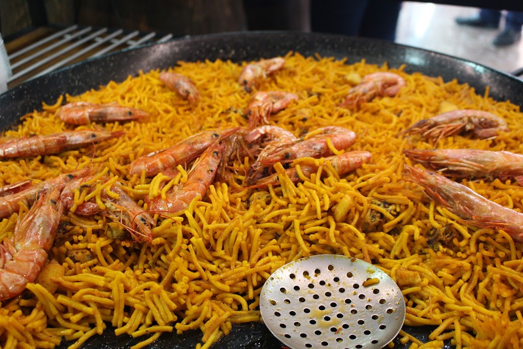 Casa Roja Cocina — Comida y bebida