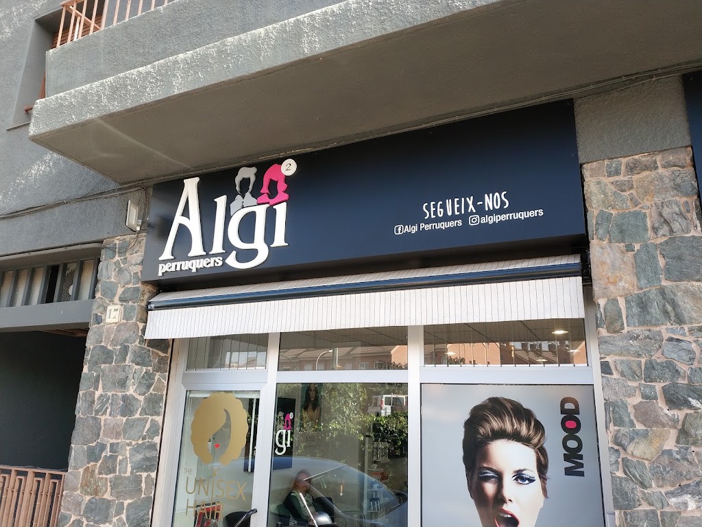 Algi Perruquers 2 — Exterior