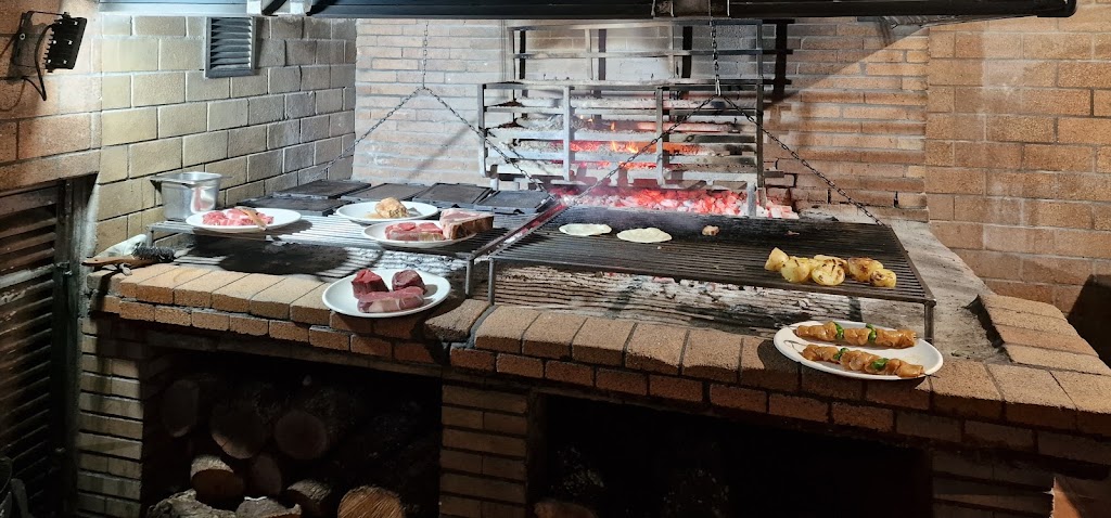 El Gaucho — Comida y bebida
