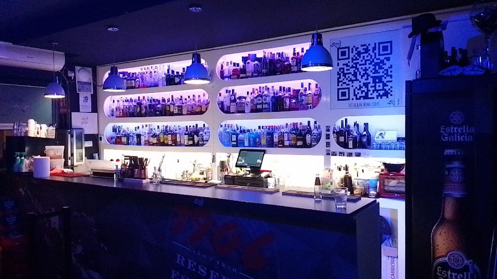 Bar MoMa copas — Ambiente
