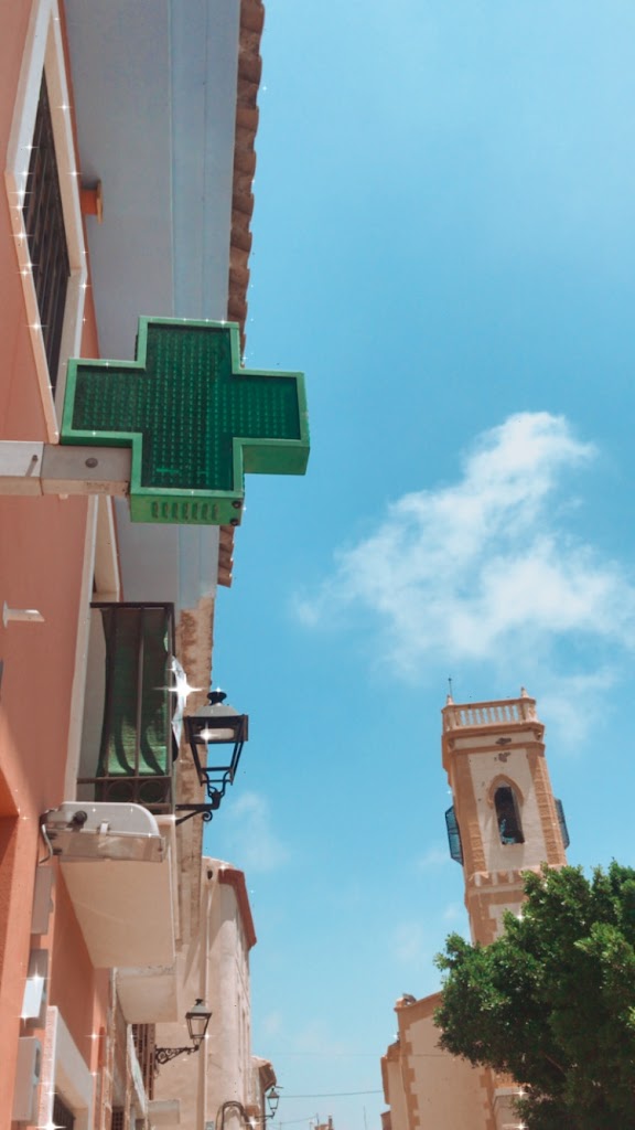 Farmacia la Ermita. Lda. Inmaculada Segrelles Lloret. — Del propietario