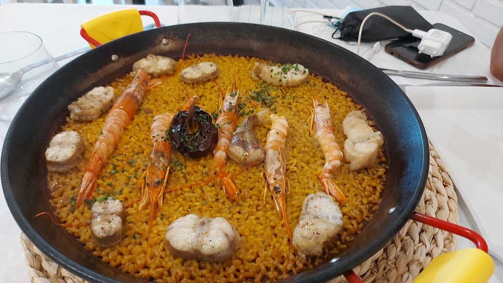 Restaurant El Clot — Paella