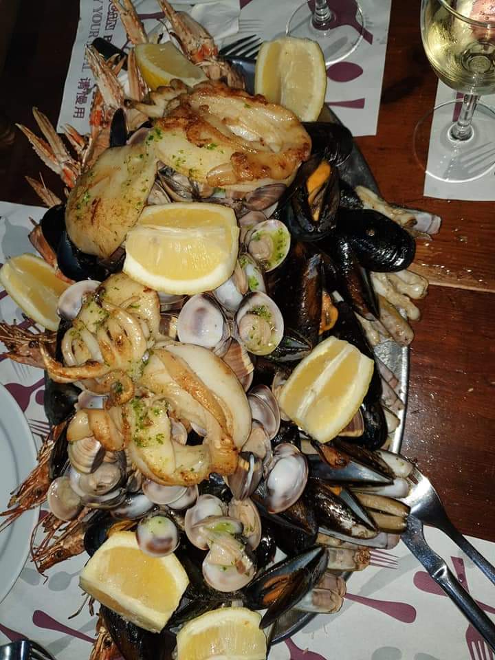 Meson los almendros 2 — Producto del mar