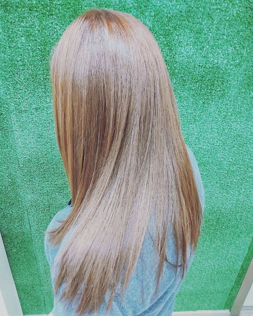Peluqueria y Estetica Entrepelos Gava — Peinado