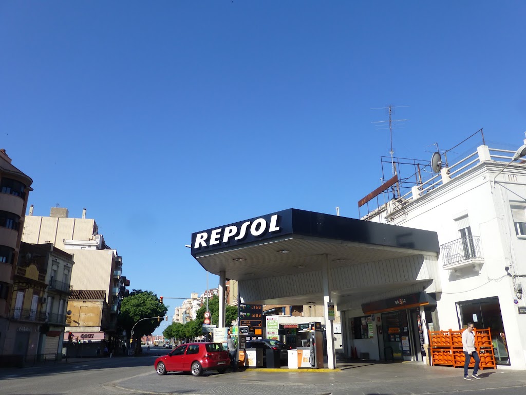 Estacion de Servicio Repsol — Estacion de servicio