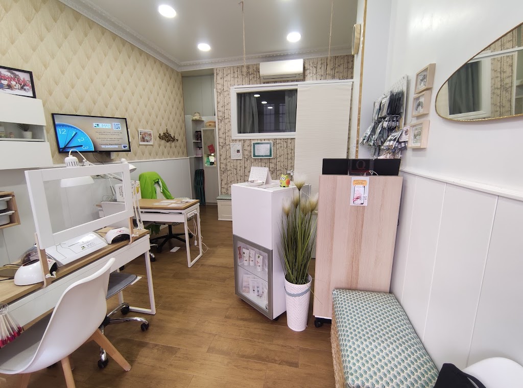 Limas. Salon de estetica. Especialistas profesionales en unas acrilicas, unas de gel, manicuras y pedicuras.
