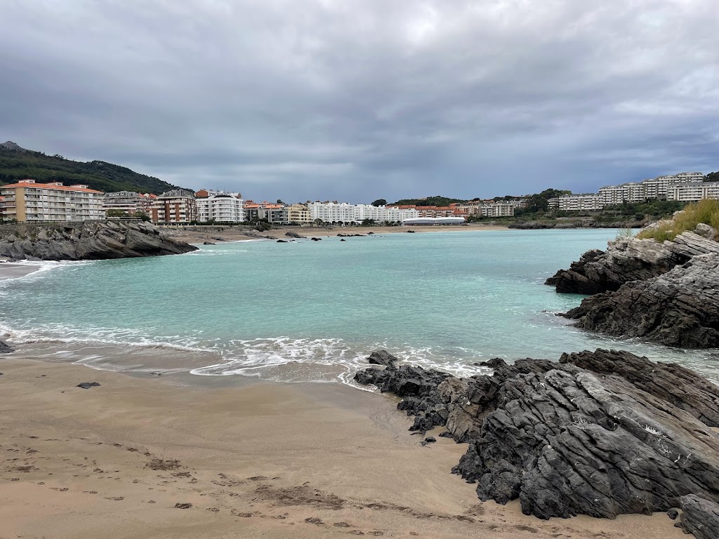 Escultura a Arturo Duo Vital