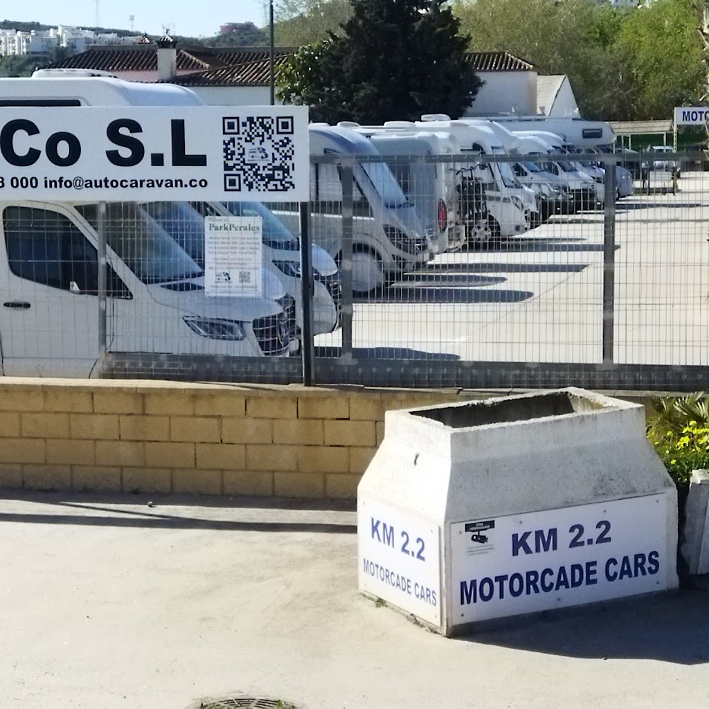 AutoCaravan.Co, Park Perales: Motor-Home, Caravan and Camper parking — Interior