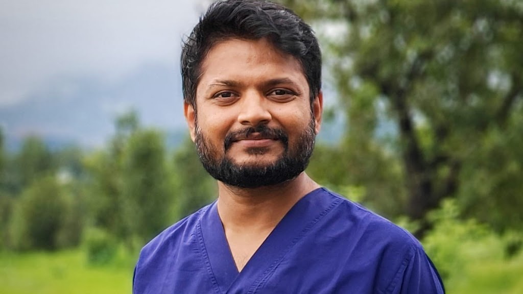 Dr. Ddon Nikhil Paattiil