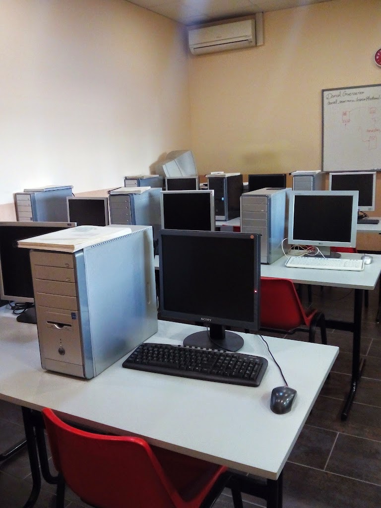 Academia Ca n'Oriac (Centre d'estudis)