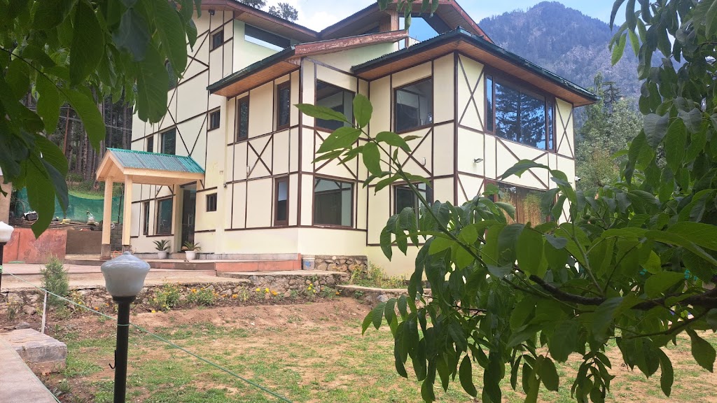 Hotel Razwas Manor