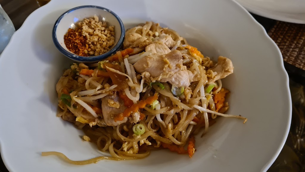 Pad thai